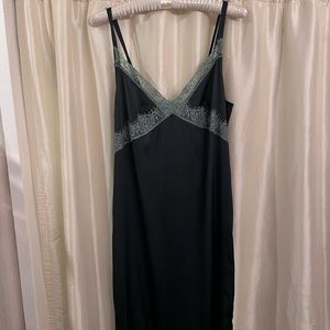 NWT Simone Perele Satin Secrets Long Nightdress